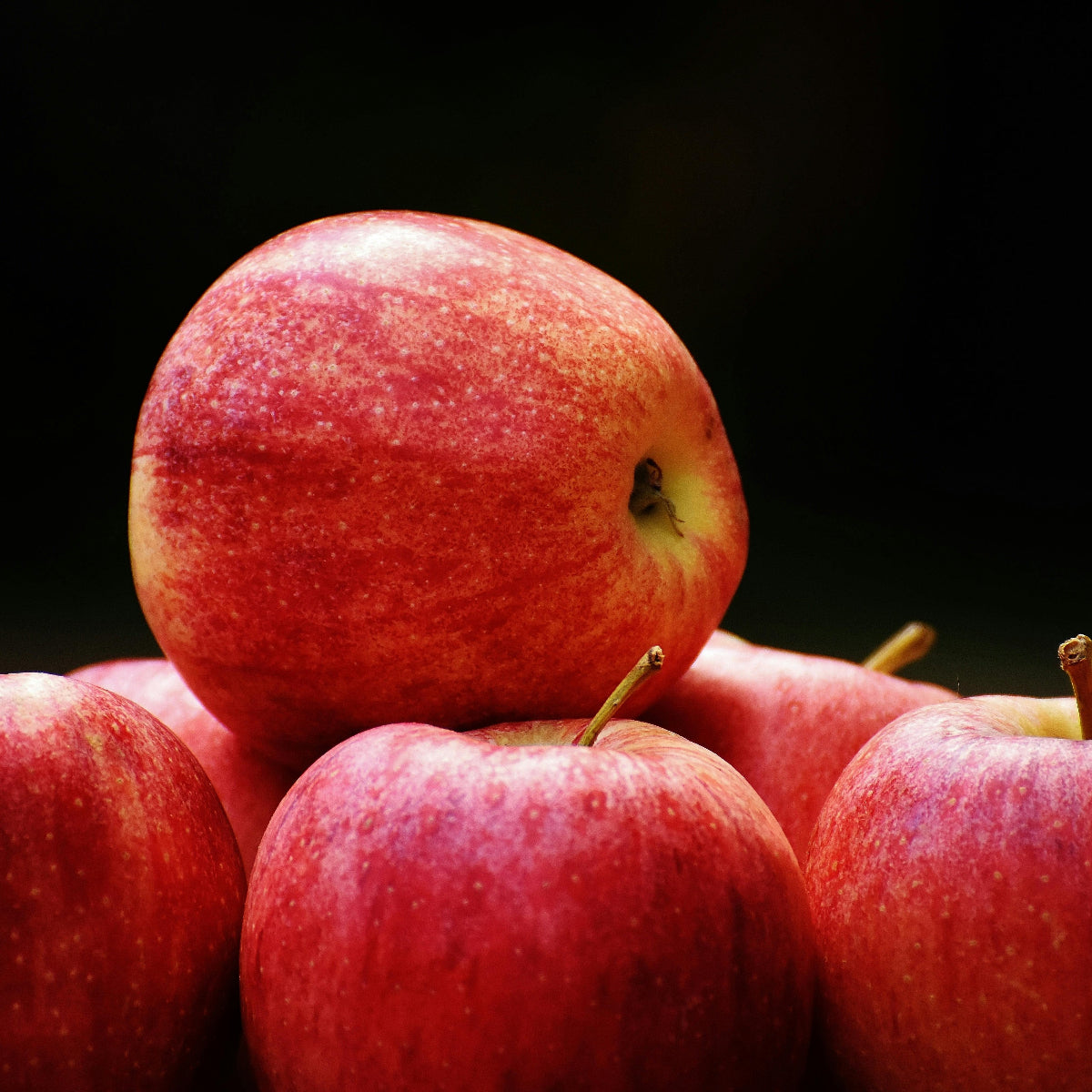 Apple Whole
