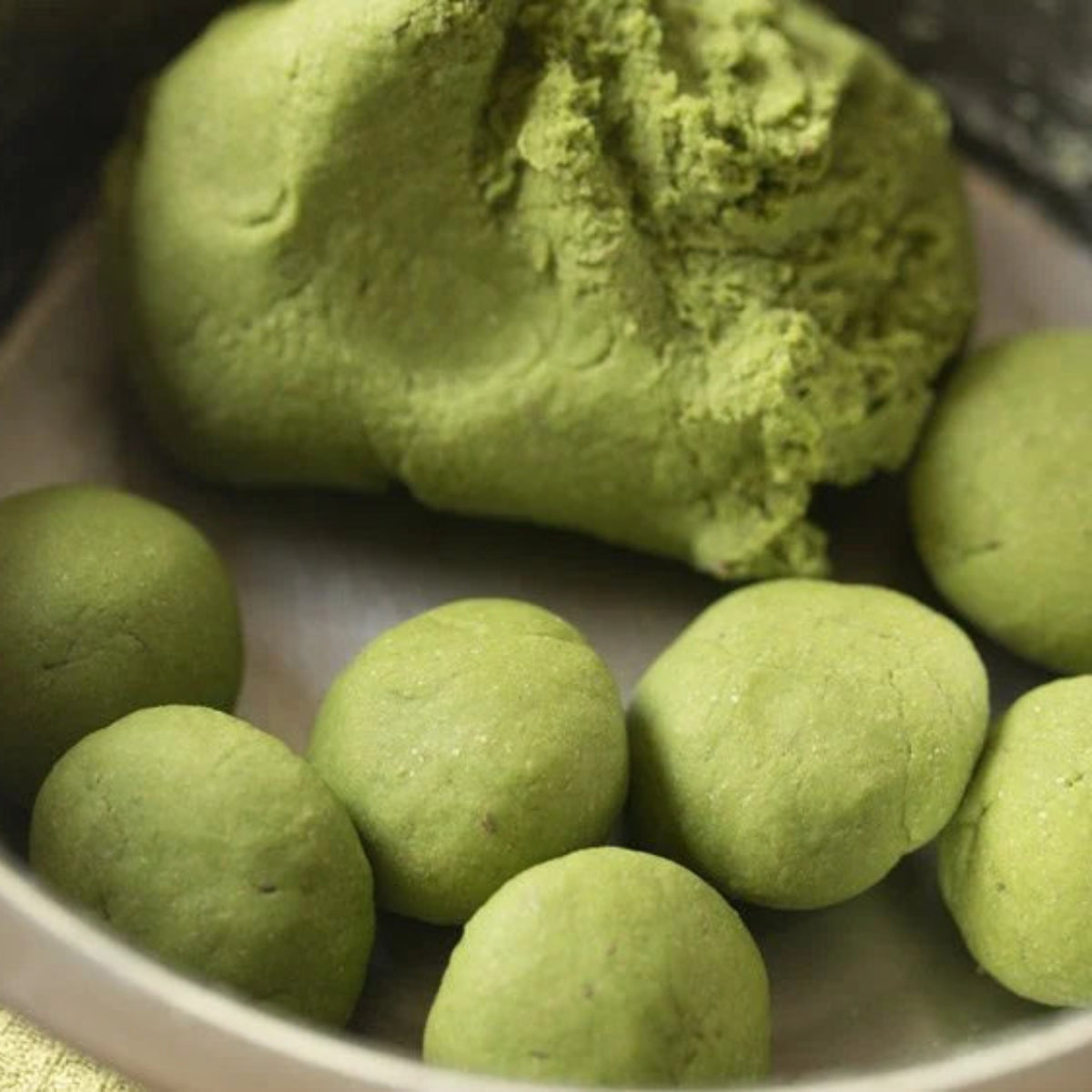 Palak  Dough